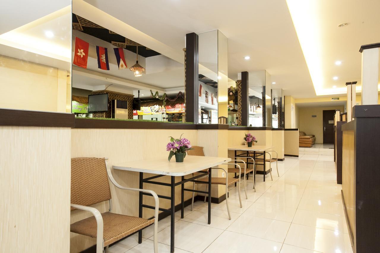 Reddoorz Plus Near Tunjungan Plaza 2 泗水 外观 照片